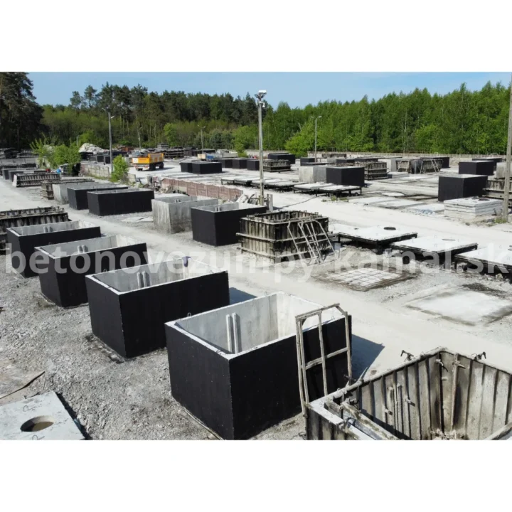 Dvojkomorové monolitické nádrže 12m³ - nízká (400×240×165cm) – Obrázok 5