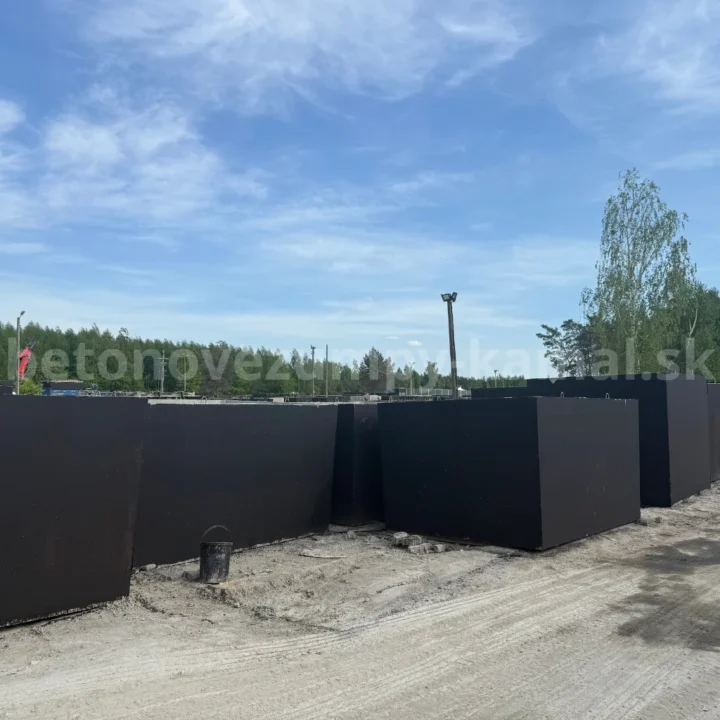 Jednokomorové monolitické nádrže 3m³ (300x240x62cm) – Obrázok 4