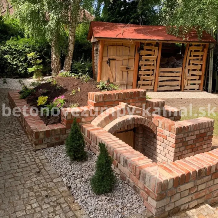 Betónová pivnica s polkruhovou kupolou bez predsienky so vstupom z čelnej strany - (450x250x245cm) – Obrázok 8